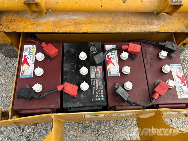 Haulotte Compact 8W Electric Scissor Lift Škarjaste dvižne ploščadi