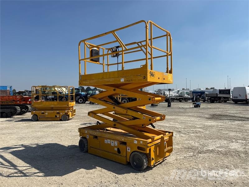 Haulotte Compact 8W Electric Scissor Lift Scheren-Arbeitsbühnen