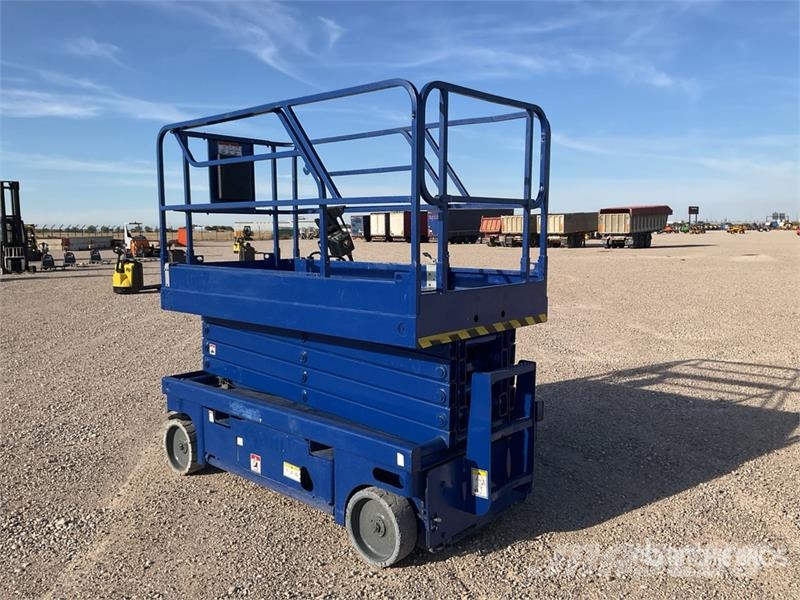 Haulotte Compact12 Electric Scissor Lift Käärtõstukid