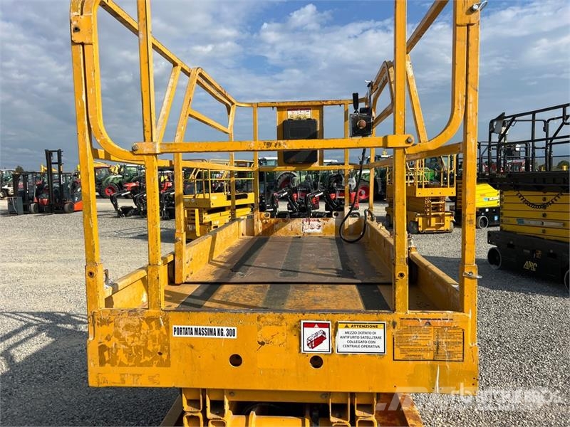 Haulotte Compact12 Electric Scissor Lift Makasli platformlar