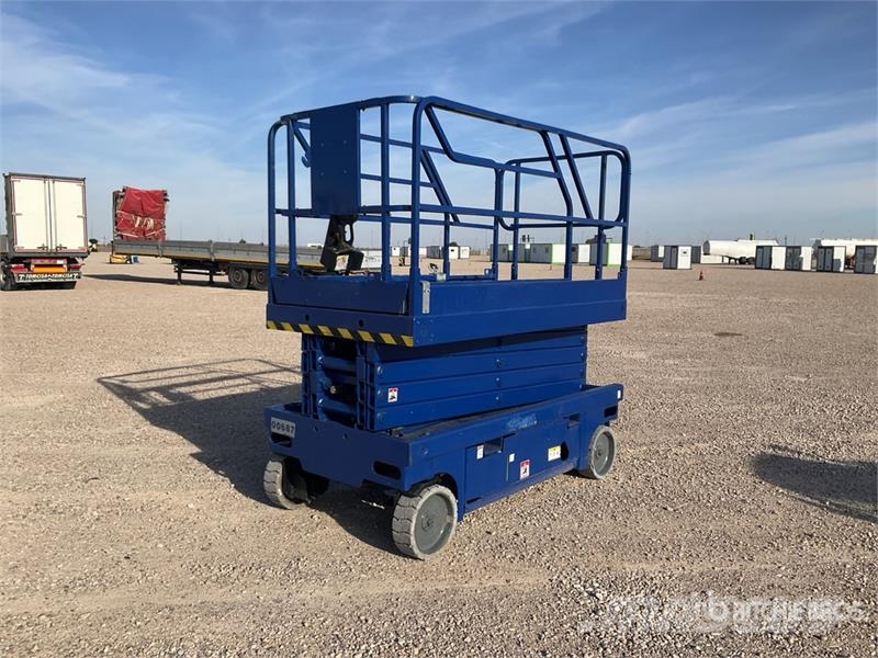 Haulotte Compact12 Electric Scissor Lift Käärtõstukid