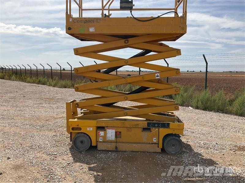 Haulotte Compact12 Electric Scissor Lift Ollós emelők