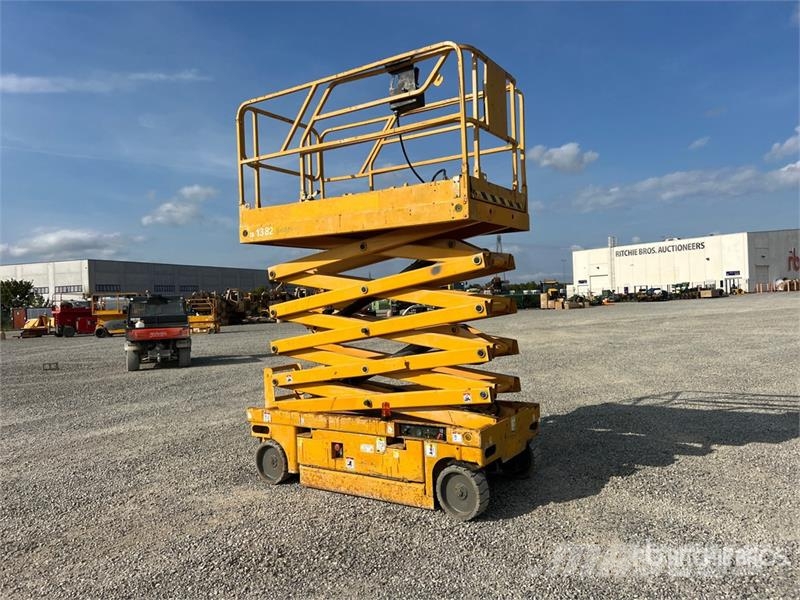 Haulotte Compact12 Electric Scissor Lift Makasli platformlar