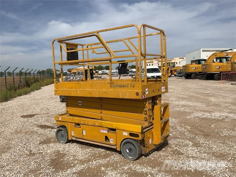Haulotte Compact12 Electric Scissor Lift Ollós emelők