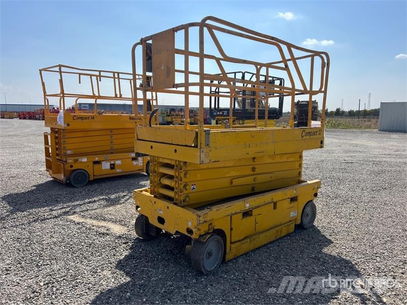 Haulotte Compact12 Electric Scissor Lift (Inoperable) Scheren-Arbeitsbühnen