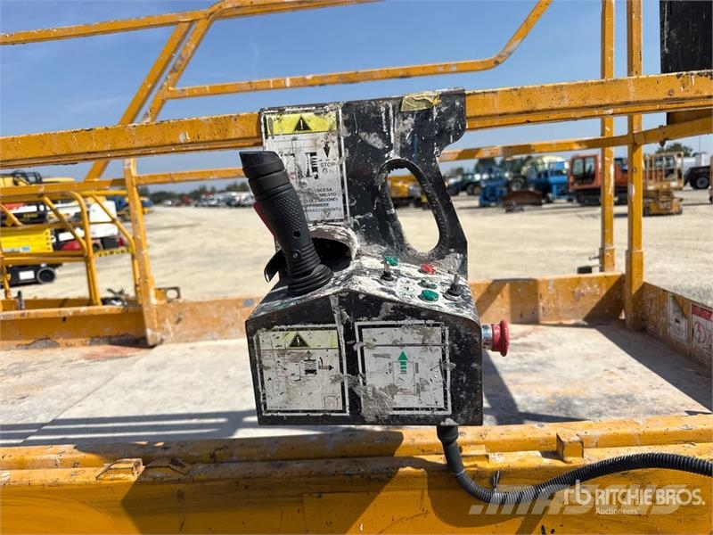 Haulotte Compact12 Electric Scissor Lift Scheren-Arbeitsbühnen