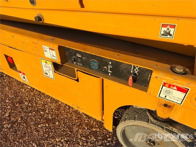 Haulotte Compact12 Electric Nacelle Ciseau Scissor Lift Saxliftar