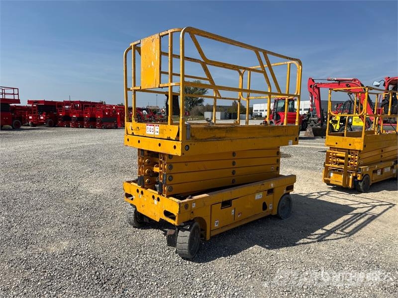 Haulotte Compact12 Electric Scissor Lift Scheren-Arbeitsbühnen