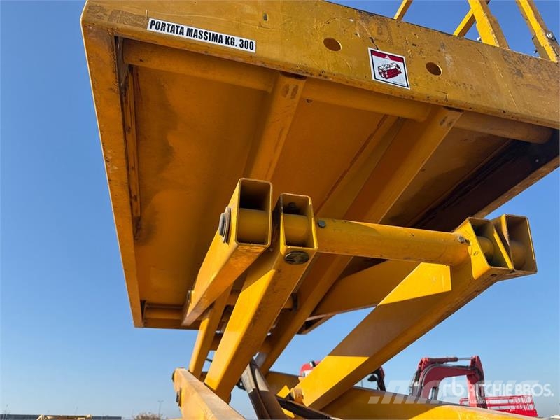 Haulotte Compact12 Electric Scissor Lift Scissor lifts