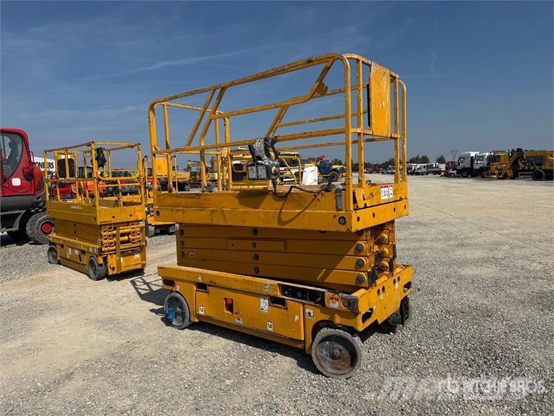 Haulotte Compact12 Electric Scissor Lift Scheren-Arbeitsbühnen