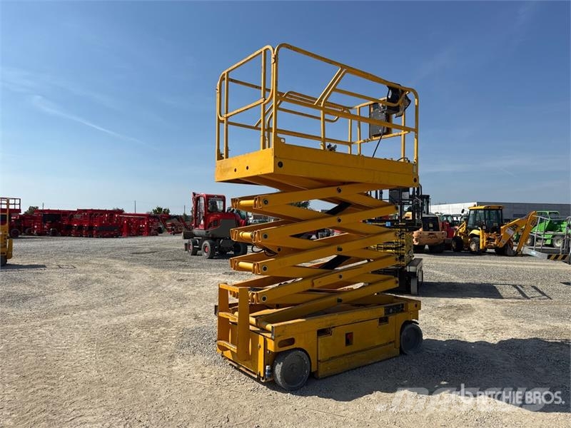 Haulotte Compact12 Electric Scissor Lift Ножични работни платформи