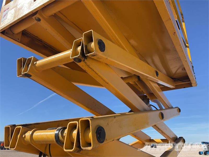 Haulotte Compact12 Electric Scissor Lift Saxlifte