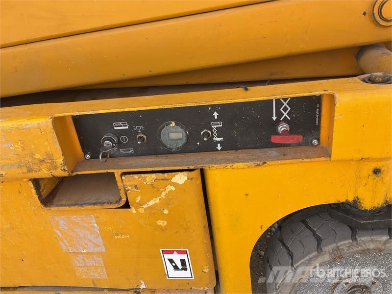 Haulotte Compact12 Electric Scissor Lift Ollós emelők