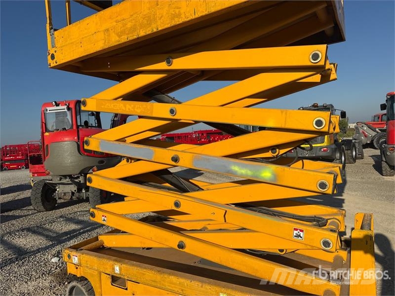 Haulotte Compact12 Electric Scissor Lift Scissor lifts