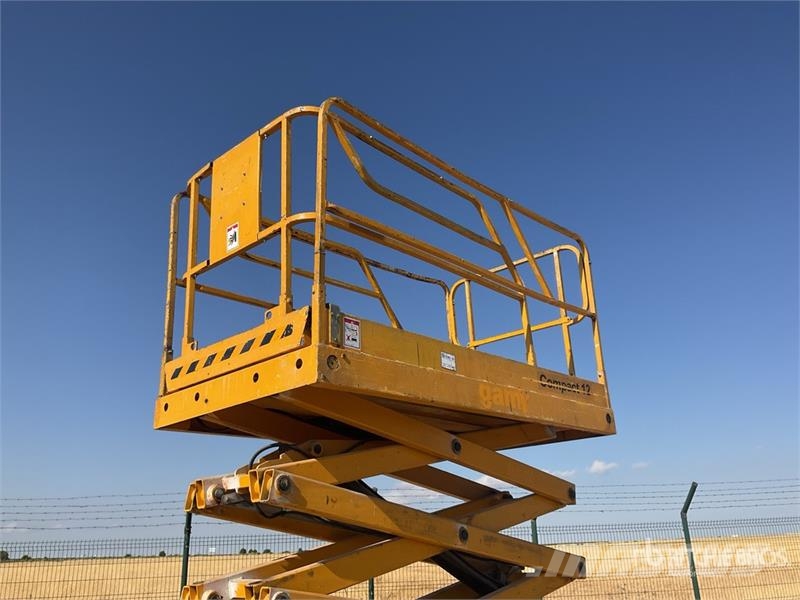 Haulotte Compact12 Electric Scissor Lift 가위형 리프트