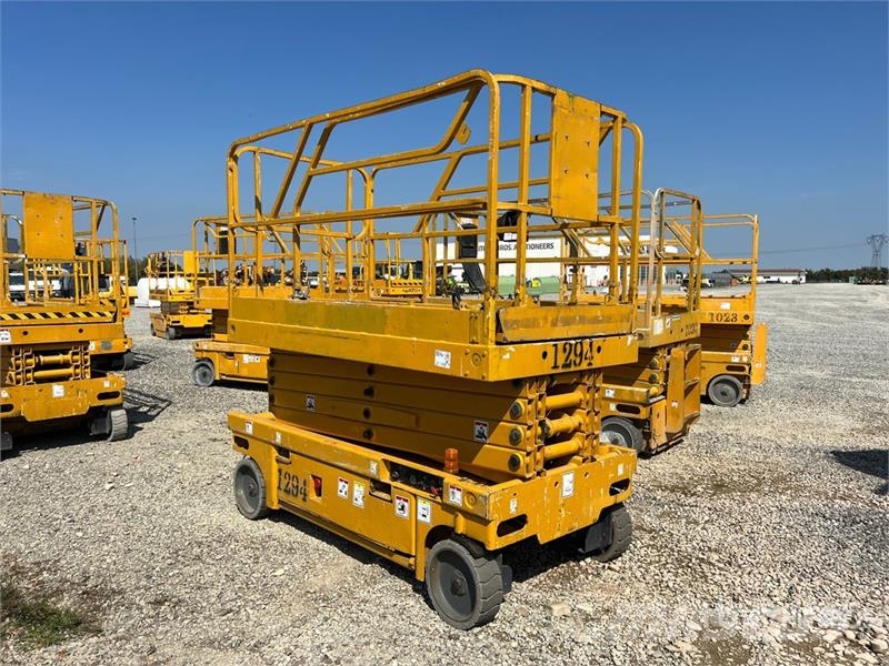 Haulotte Compact12 Scissor Lift (Inoperable) Ανυψωτήρες ψαλιδωτής άρθρωσης