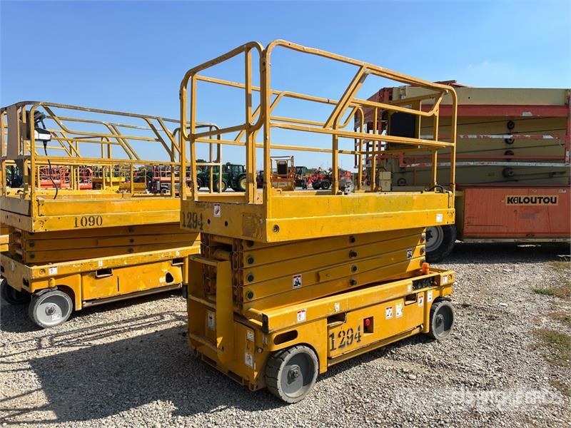 Haulotte Compact12 Scissor Lift (Inoperable) Ανυψωτήρες ψαλιδωτής άρθρωσης