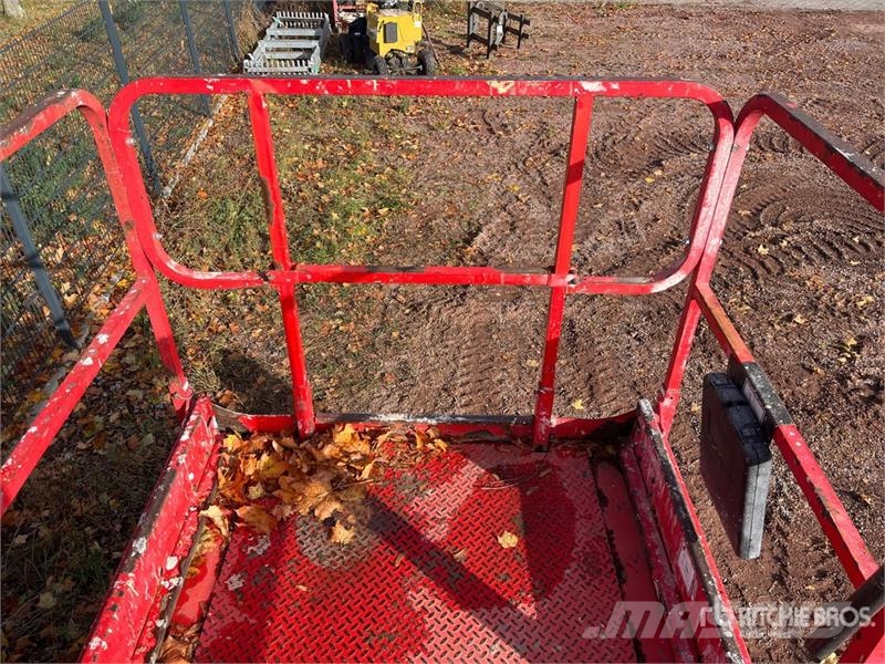 Haulotte Compact12DX 4x4 Diesel Scissor Lift Šķerveida pacēlāji