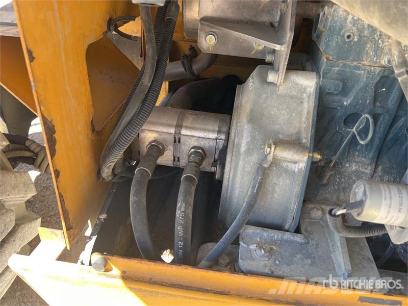Haulotte Compact12DX 4x4 Diesel Nacelle Ciseau Scissor Lift Ножничные подъемники