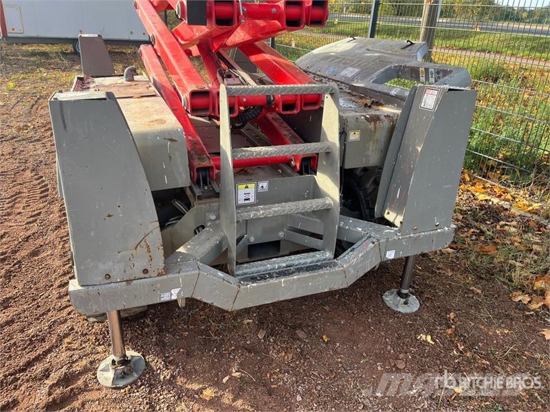 Haulotte Compact12DX 4x4 Diesel Scissor Lift Šķerveida pacēlāji