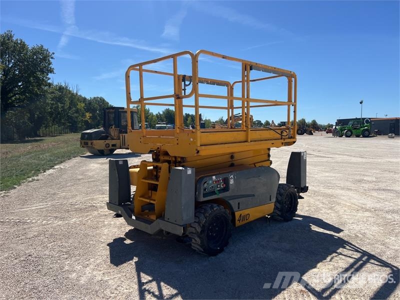 Haulotte Compact12DX 4x4 Diesel Nacelle Ciseau Scissor Lift Ножничные подъемники