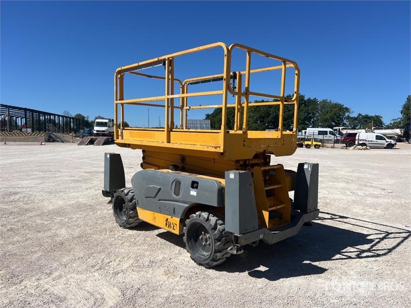 Haulotte Compact12DX 4x4 Diesel Nacelle Ciseau Scissor Lift Ножничные подъемники