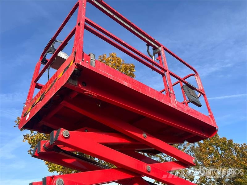 Haulotte Compact12DX 4x4 Diesel Scissor Lift Šķerveida pacēlāji