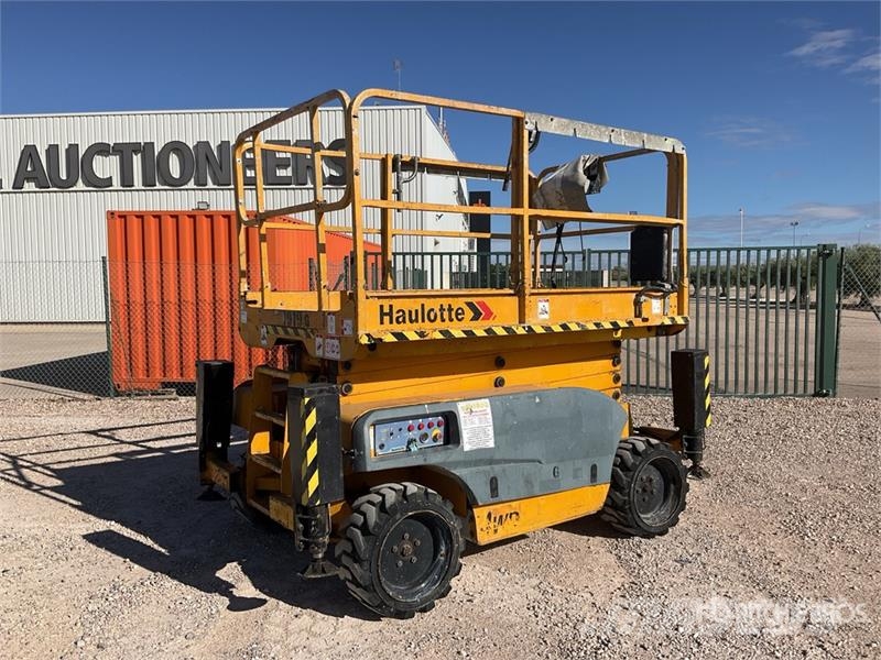 Haulotte Compact12DX 4x4 Diesel Scissor Lift Schaarhoogwerkers