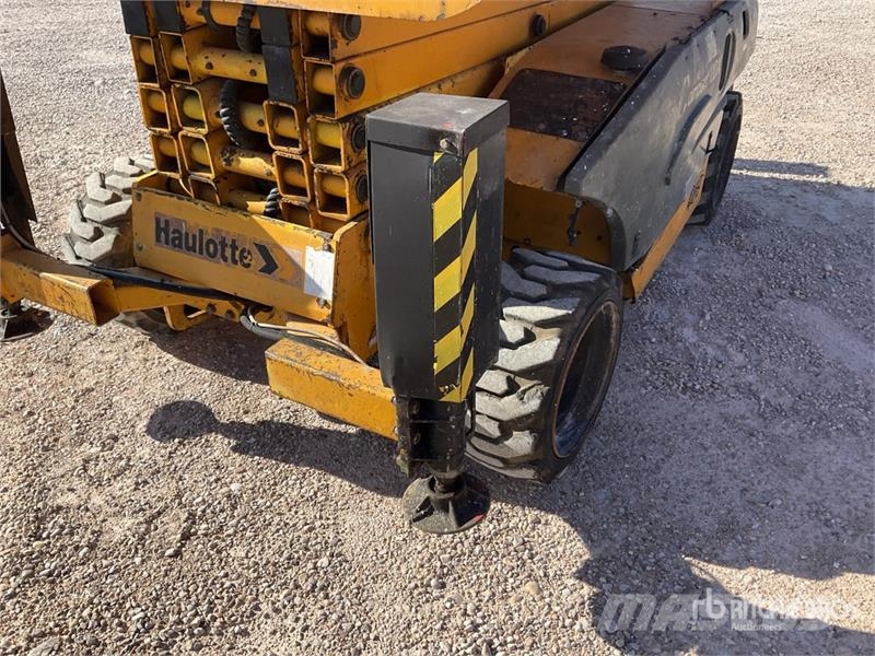Haulotte Compact12DX 4x4 Diesel Scissor Lift Schaarhoogwerkers