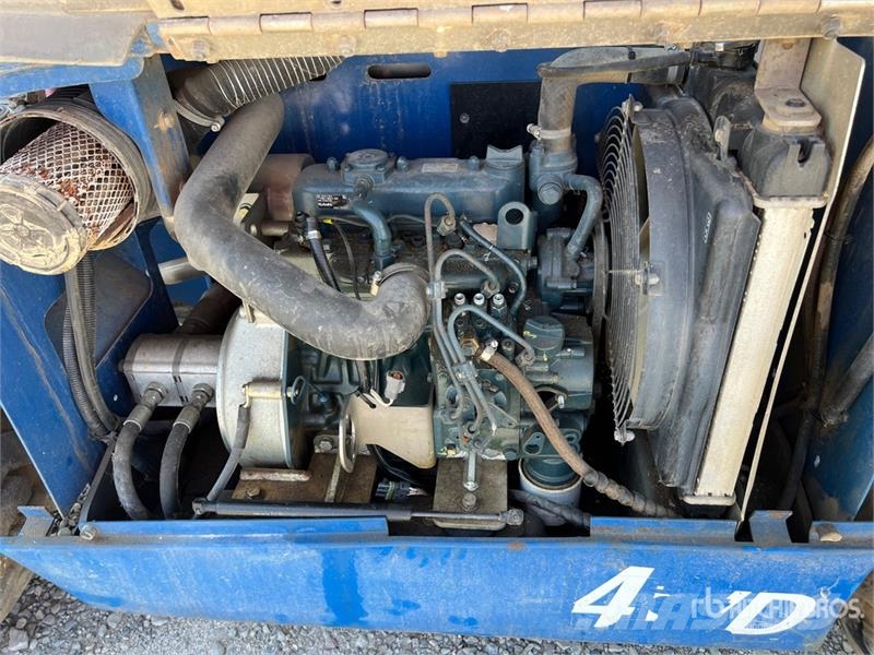 Haulotte Compact12DX Diesel Scissor Lift (Inoperable) Saxlifte