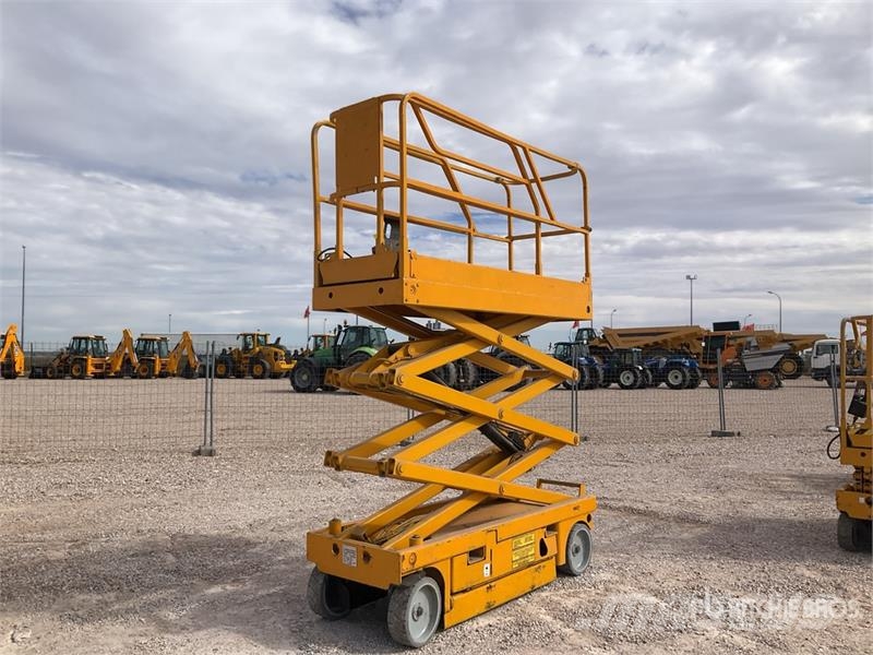 Haulotte COMPACT8 8 Mts Electric Scissor Lift Saxlifte