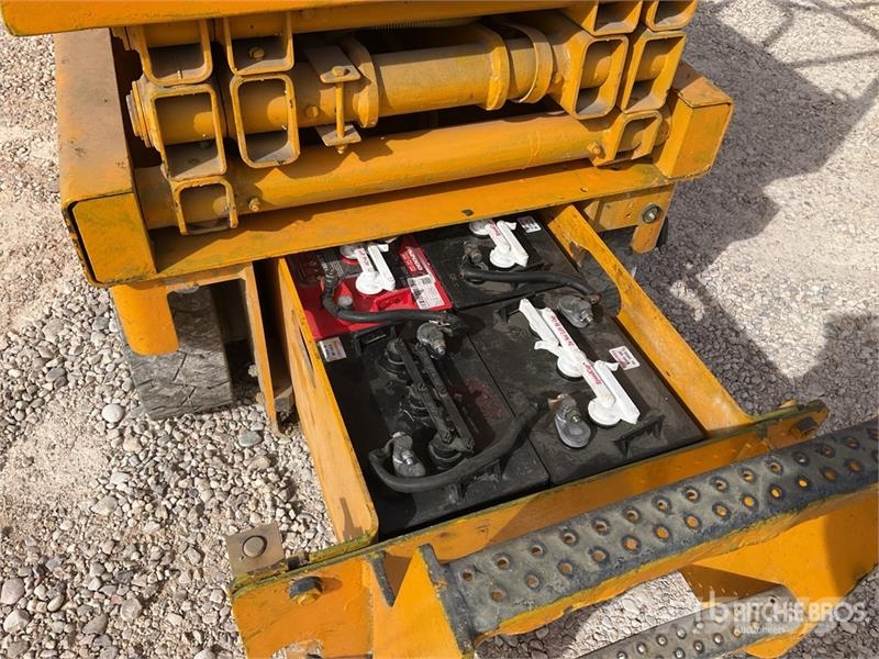 Haulotte COMPACT8 8 Mts Electric Scissor Lift Saxlifte