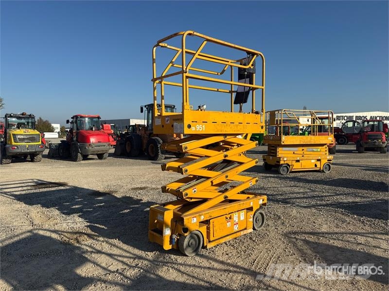 Haulotte COMPACT8 Electric Scissor Lift Scissor lifts