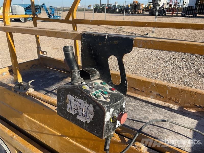 Haulotte COMPACT8 Electric Scissor Lift Saxlifte