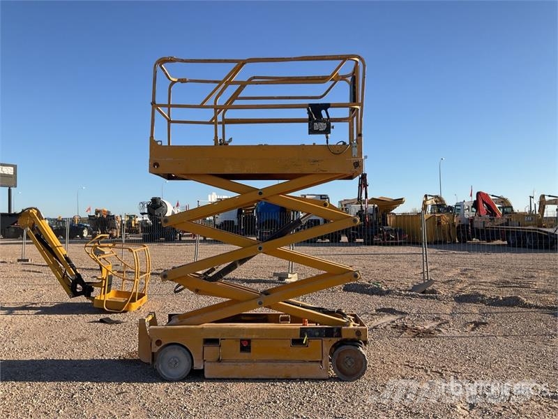 Haulotte COMPACT8 Electric Scissor Lift Saxlifte