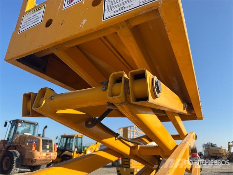 Haulotte COMPACT8 Electric Scissor Lift Scissor lifts