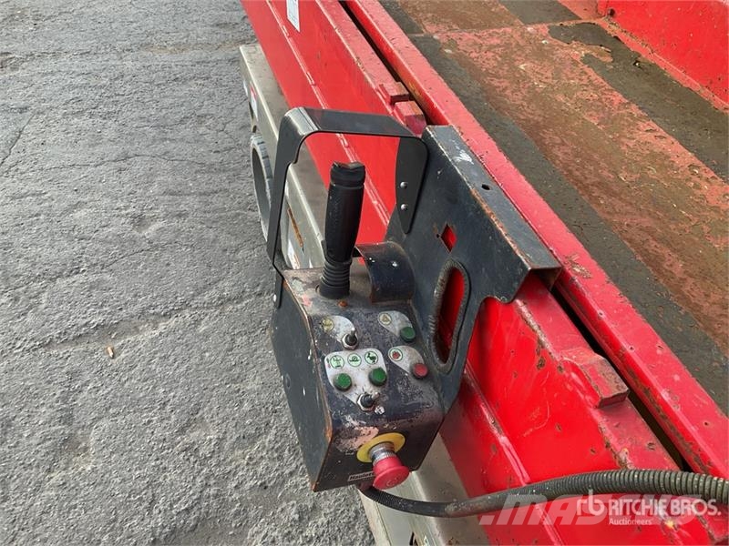 Haulotte COMPACT8 Electric Electric Scissor Lift Käärtõstukid