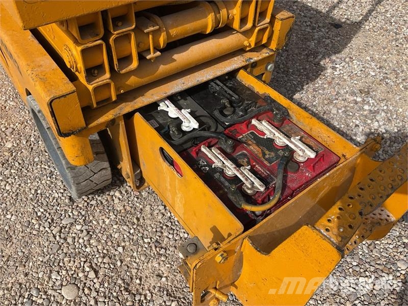 Haulotte COMPACT8 Electric 8 Mts Electric Scissor Lift Saxlifte