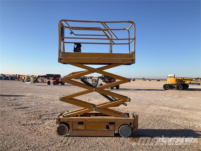Haulotte COMPACT8 Electric Scissor Lift Saxlifte