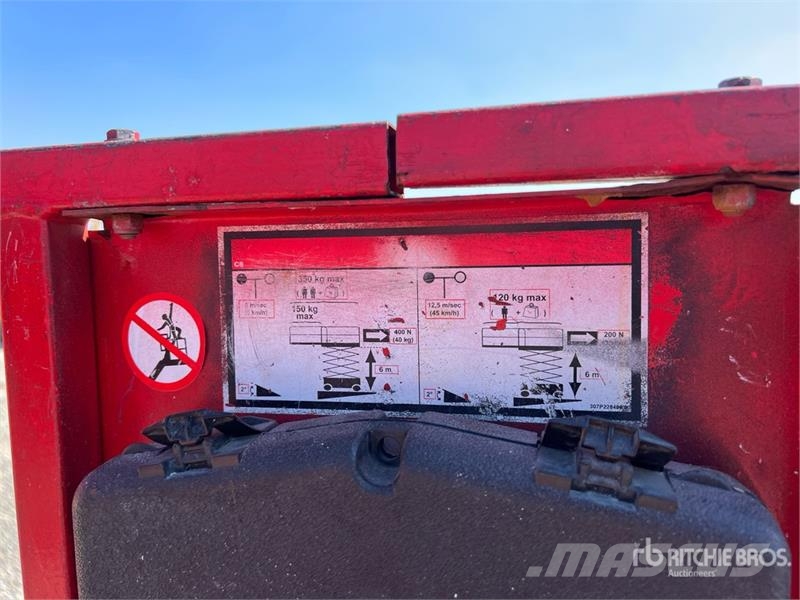 Haulotte COMPACT8 Electric Scissor Lift Škarjaste dvižne ploščadi
