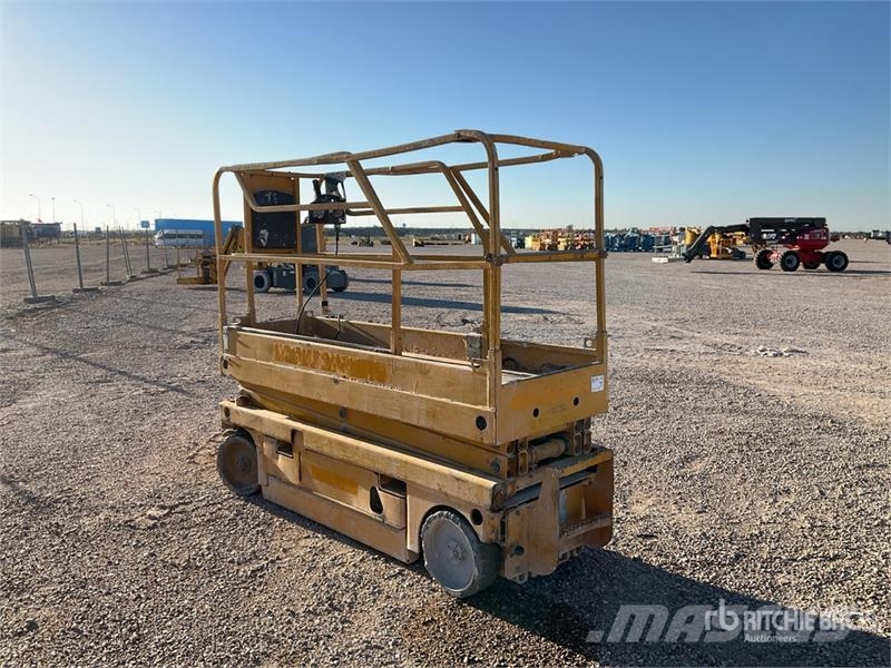 Haulotte COMPACT8 Electric Scissor Lift Saxlifte