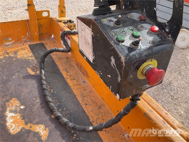 Haulotte COMPACT8 Electric 8 Mts Electric Scissor Lift Saxlifte