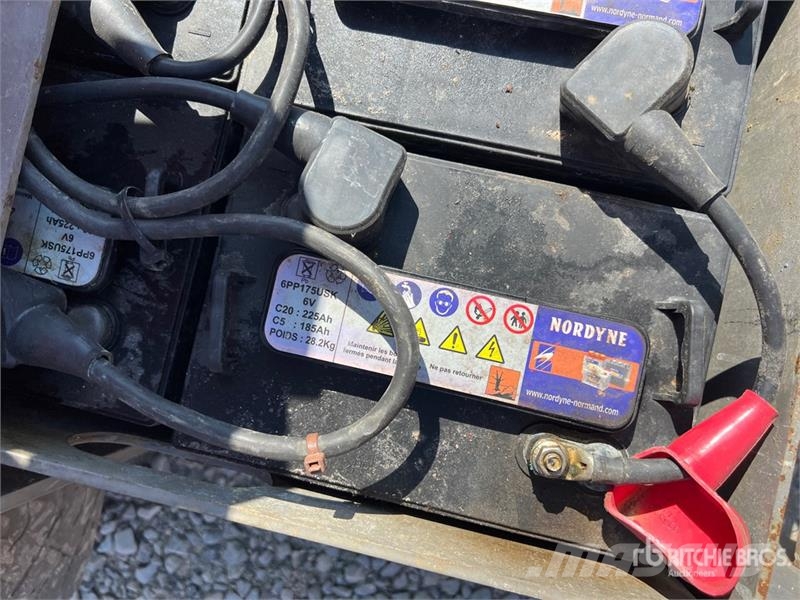 Haulotte COMPACT8 Electric Scissor Lift Škarjaste dvižne ploščadi