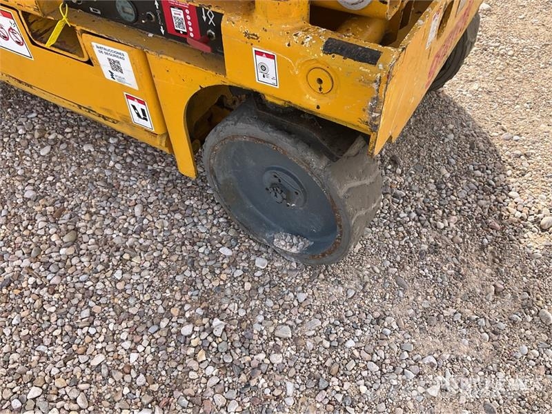 Haulotte COMPACT8 Electric Scissor Lift Saxlifte