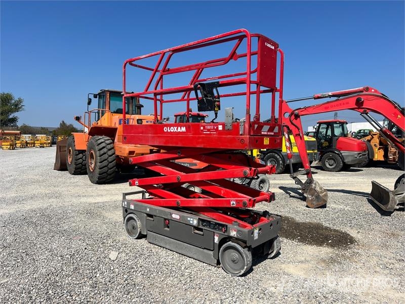 Haulotte COMPACT8 Electric Scissor Lift Škarjaste dvižne ploščadi
