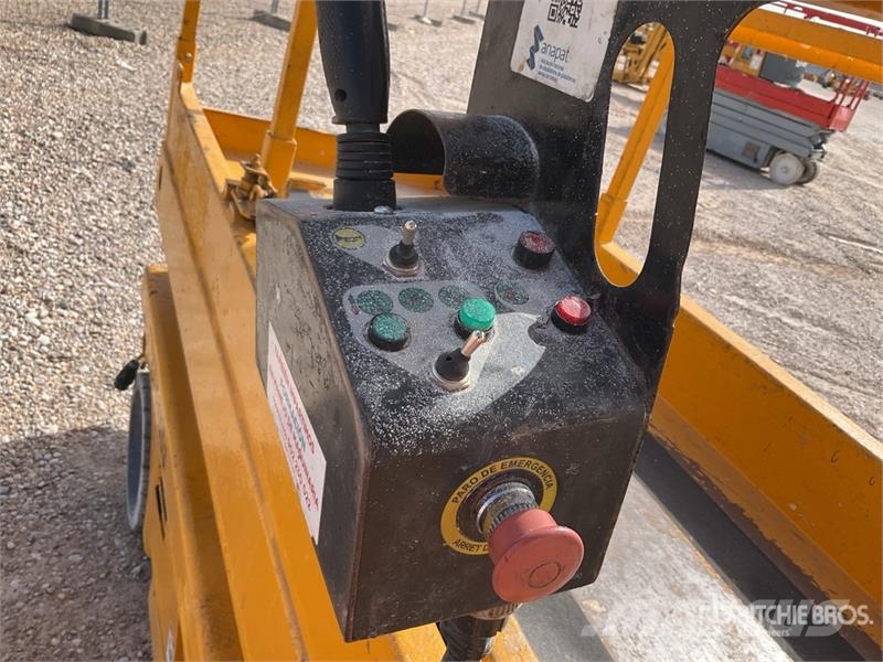 Haulotte COMPACT8 Electric 8 Mts Electric Scissor Lift Saxlifte
