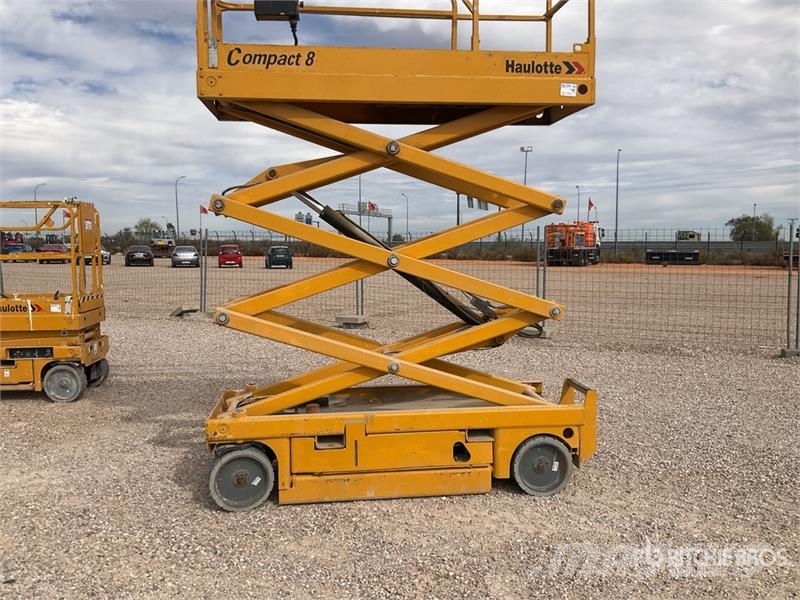 Haulotte COMPACT8 Electric Scissor Lift Saxlifte