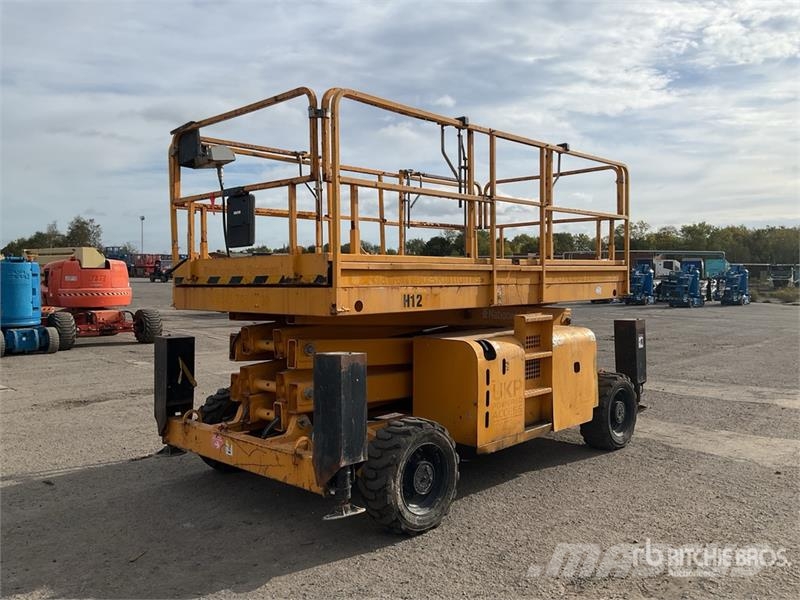 Haulotte H12SDX 4x4 Diesel Scissor Lift Ollós emelők