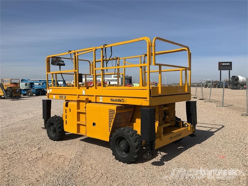 Haulotte H12SX 4x4 Diesel Scissor Lift Nůžková zvedací plošina