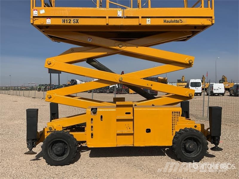 Haulotte H12SX 4x4 Diesel Scissor Lift Nůžková zvedací plošina